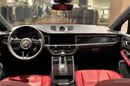 Porsche Macan Base