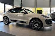 Porsche Macan Base