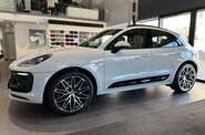 Porsche Macan Base