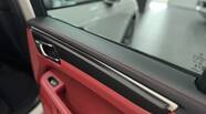 Porsche Macan Base