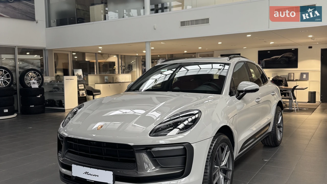 Porsche Macan Base