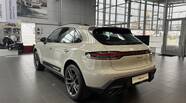Porsche Macan Base