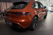 Porsche Macan Base