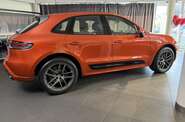 Porsche Macan Base