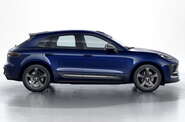 Porsche Macan Base