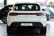 Porsche Macan Base
