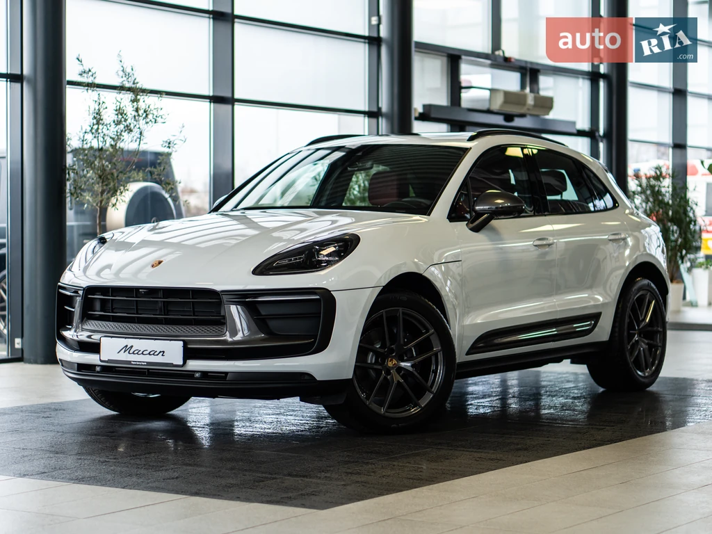 Porsche Macan Base