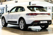 Porsche Macan Base