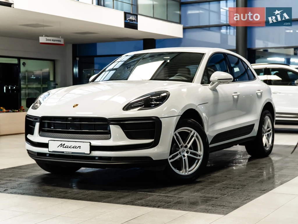Porsche Macan Base