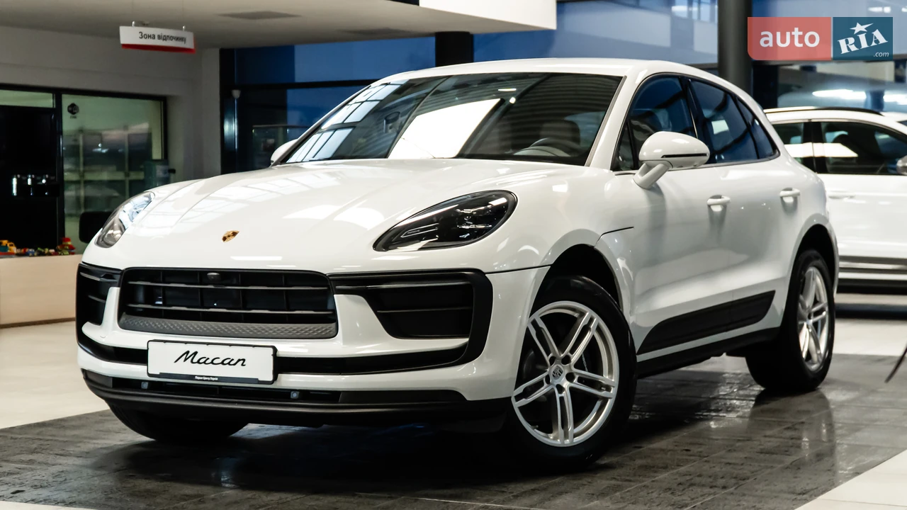 Porsche Macan Base