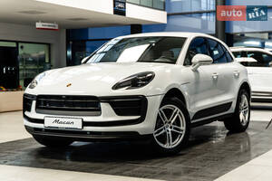Porsche Macan Base
