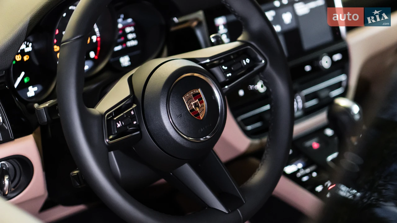 Porsche-9