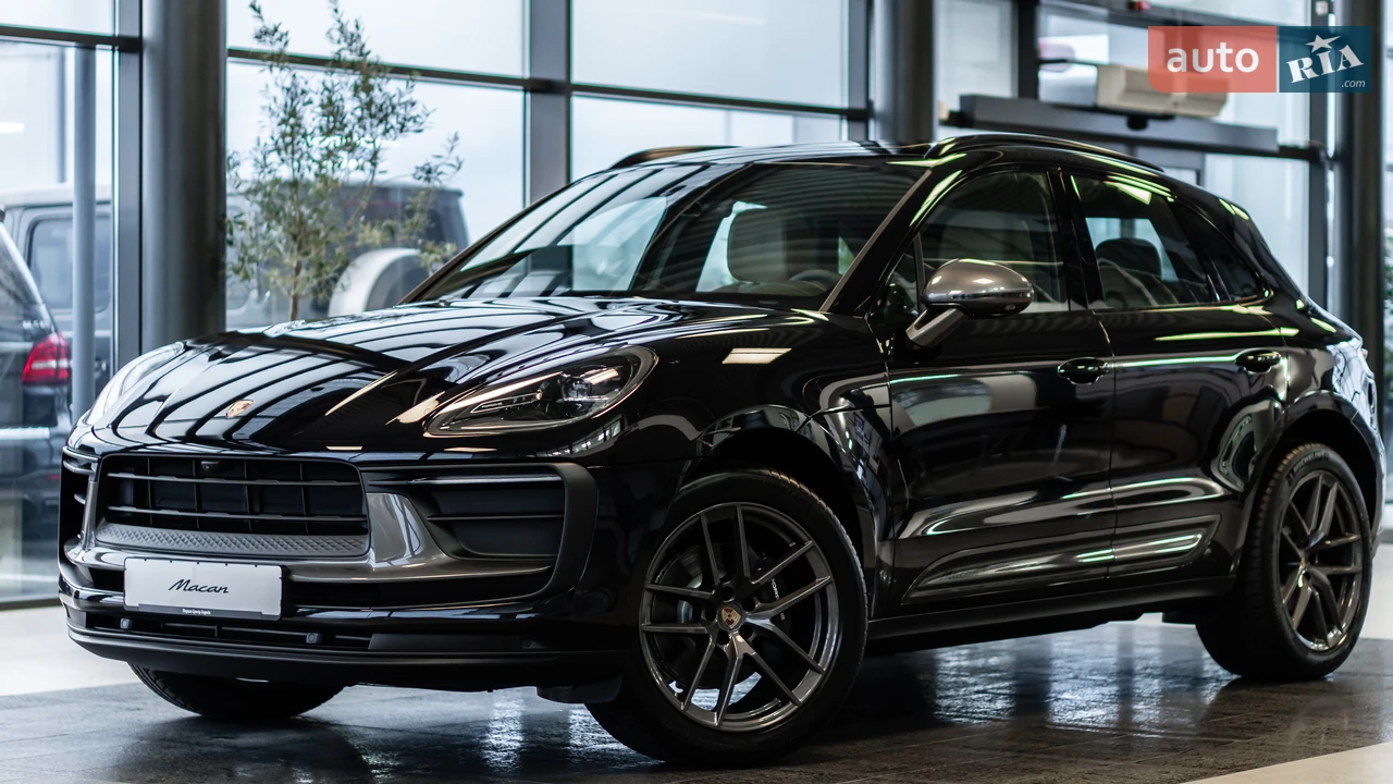 Porsche Macan Base