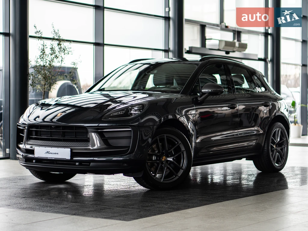 Porsche Macan Base
