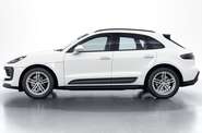 Porsche Macan Base