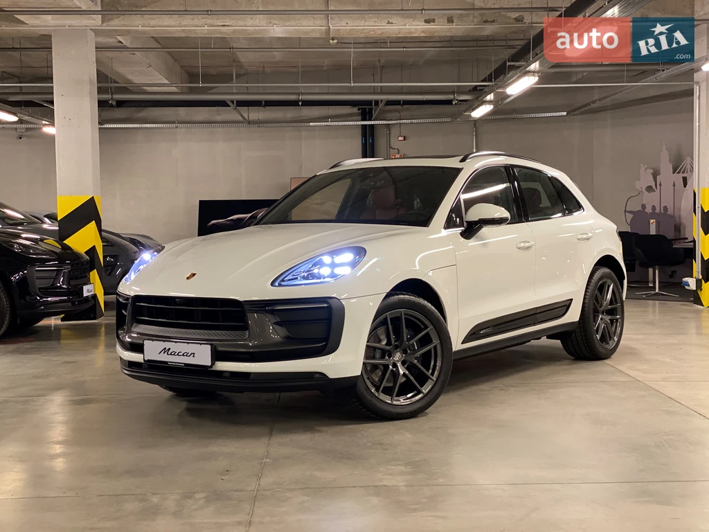 Porsche Macan Base