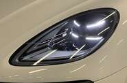 Porsche Macan Base