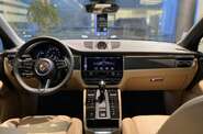 Porsche Macan Base