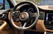 Porsche Macan Base