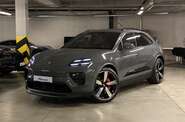 Porsche Macan Base