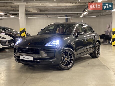 Porsche Macan 2025