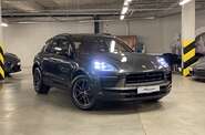 Porsche Macan Base