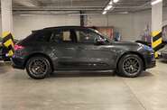 Porsche Macan Base