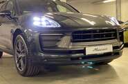 Porsche Macan Base