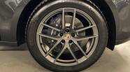 Porsche Macan Base