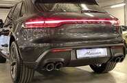 Porsche Macan Base