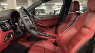 Porsche Macan Base