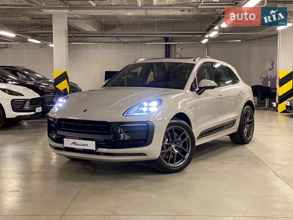 Porsche Macan Base