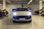 Porsche Macan Base
