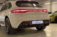 Porsche Macan Base