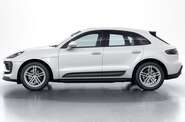 Porsche Macan Base
