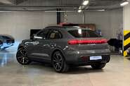 Porsche Macan Base