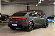 Porsche Macan Base