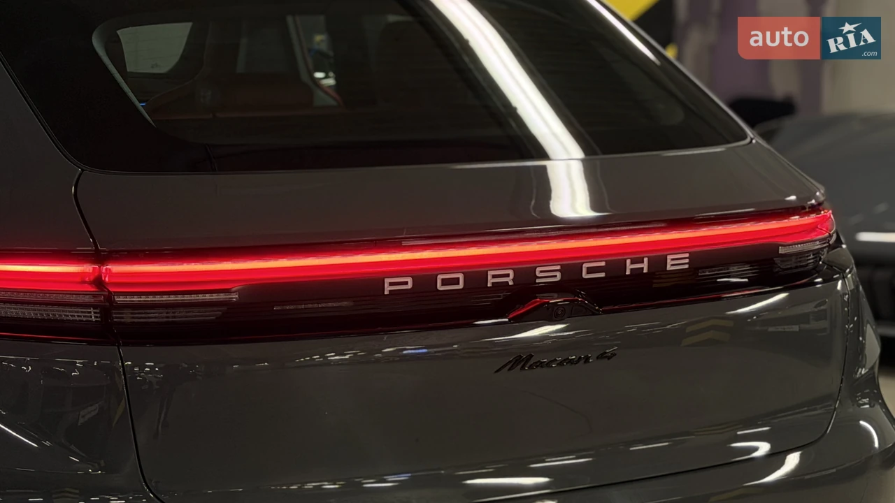 Porsche-14