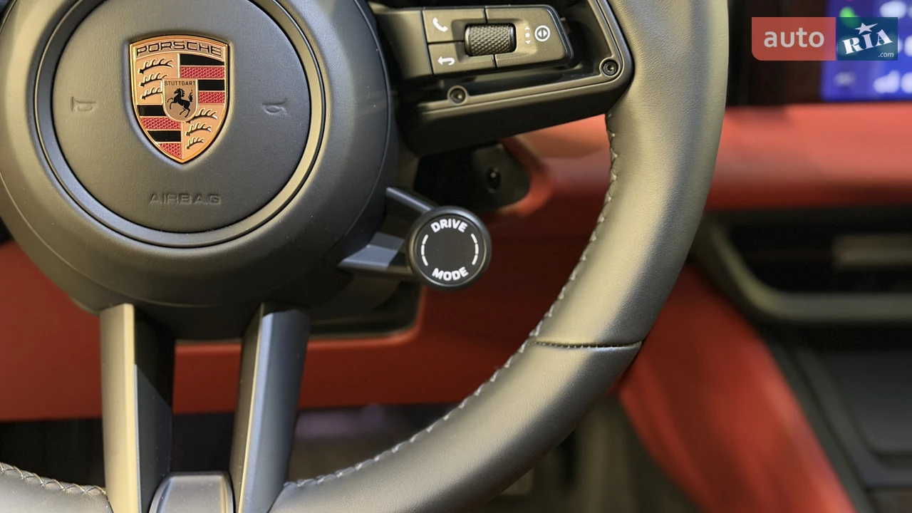Porsche-48
