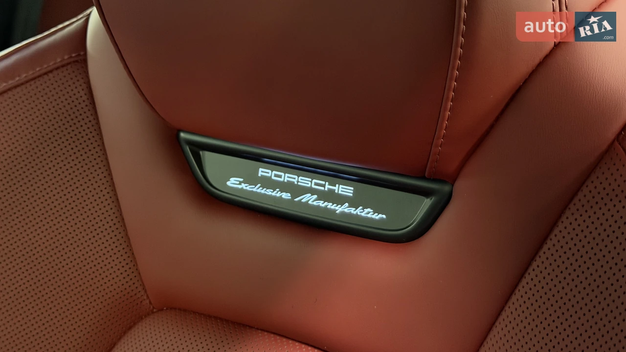 Porsche-51