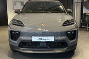 Porsche Macan Base