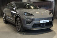 Porsche Macan Base