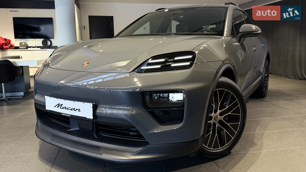 Porsche Macan Base