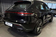 Porsche Macan Base