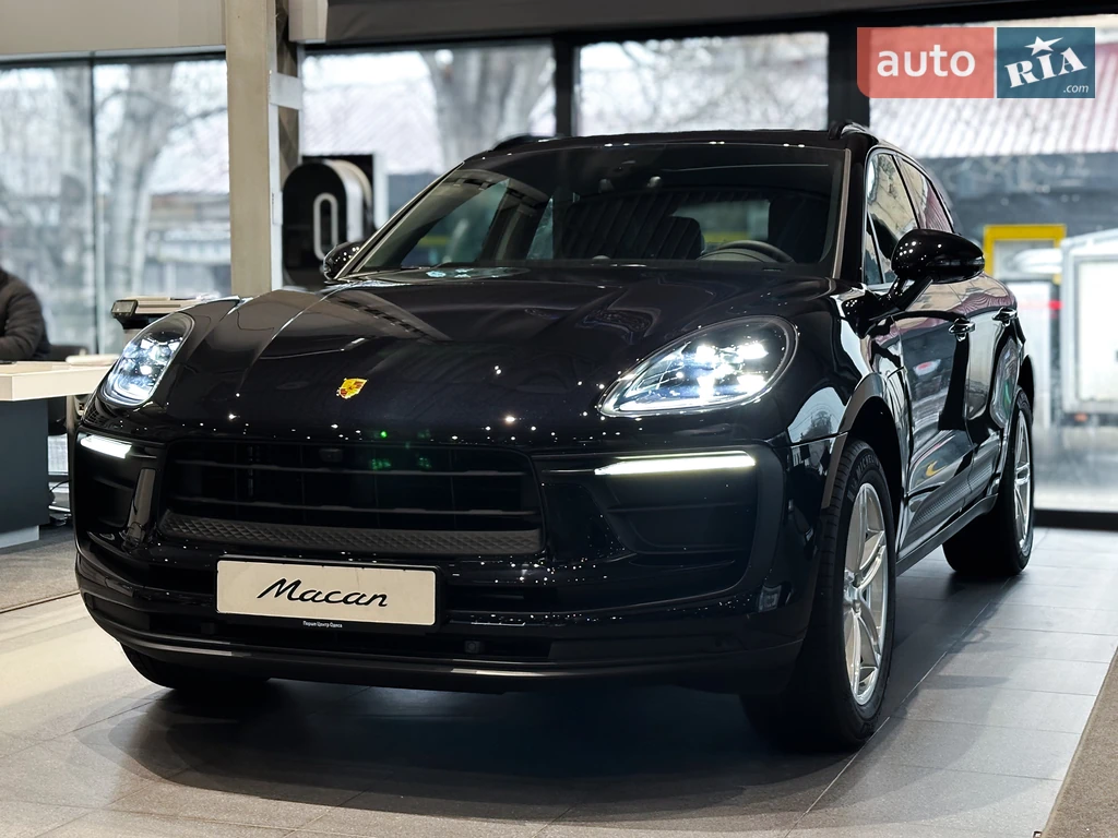 Porsche Macan Base