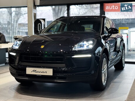 Porsche Macan 2025