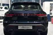 Porsche Macan Base