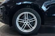 Porsche Macan Base