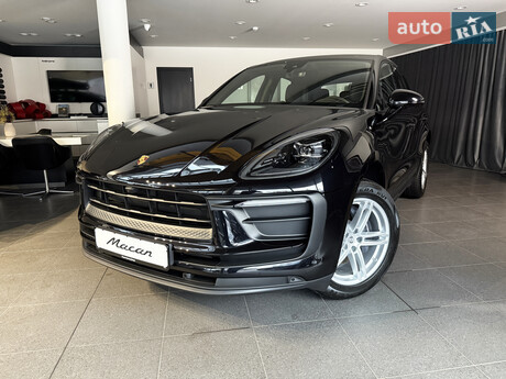 Porsche Macan 2025