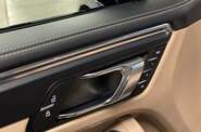 Porsche Macan Base